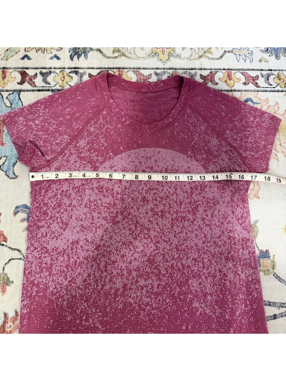 Lululemon Swiftly Tech Short Sleeve Shirt Size 8 Heathered Berry Pink Running
